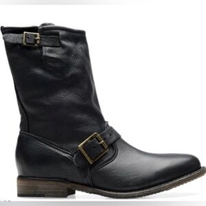 Vintage Veronica Slouch Black Upper Leather Heeled Boot